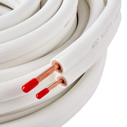 Close-up van de AircoTube koelleiding Ø1/4" x 1/2" – hoogwaardige isolatielaag voor optimale prestaties.