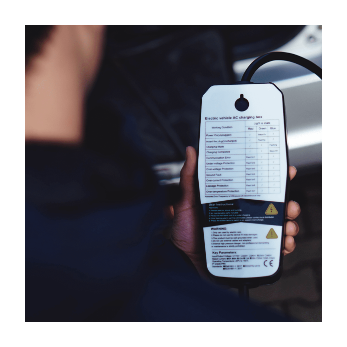 AXAL Power EasyPlug – compacte en mobiele EV-lader voor eenvoudig opladen waar je ook bent.